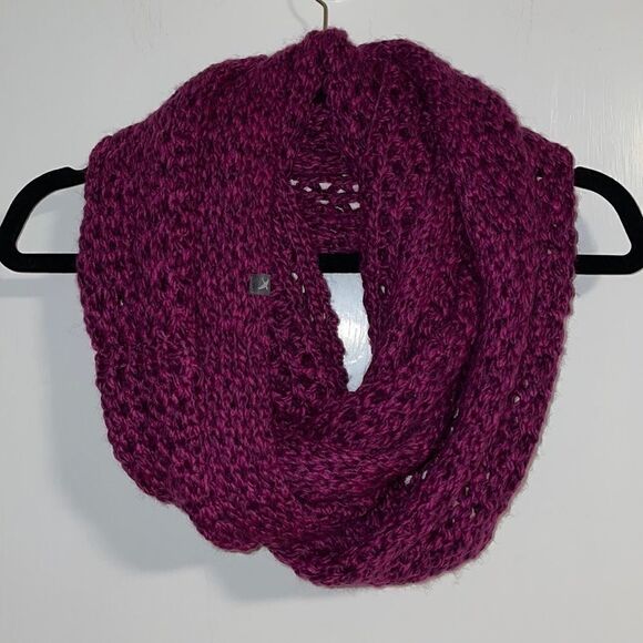 Eddie Bauer berry soft acrylic & wool infinity - Picture 1 of 8